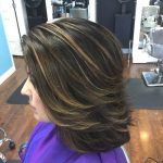 layered-hairstyle-with-highlights